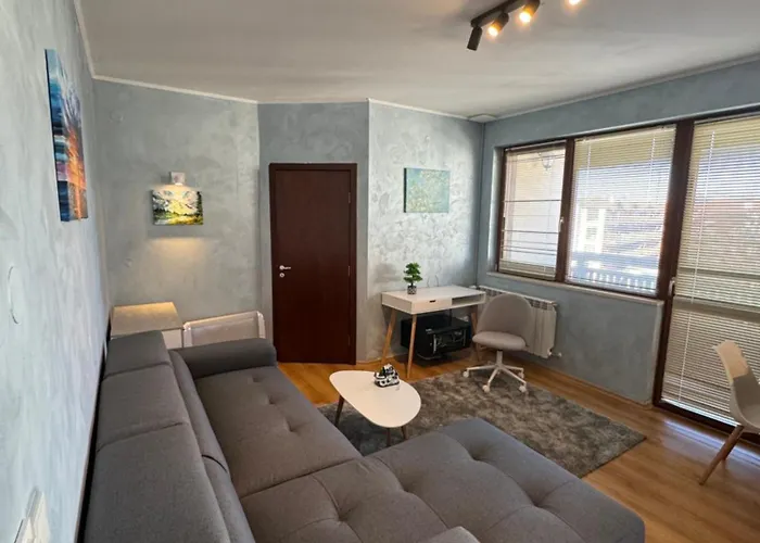 Apartment 1-bedroom - Bathtub - 10mins From Skilift Gondola - Freewifi - Workdesk - Heating - Full Kitchen At Edelweiss Bansko